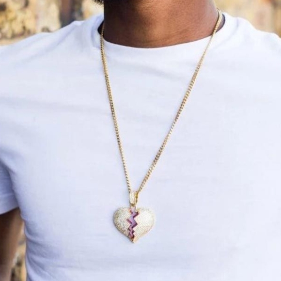 NWT Golden Heart Broken Iced Out Pendant Necklace - Picture 12 of 12